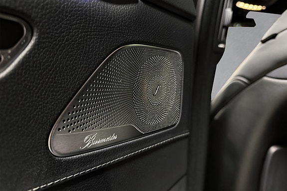 Mercedes-Benz S400 h 28 of 30