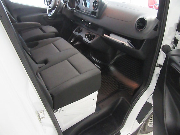 Mercedes-Benz Sprinter 315 12 of 19
