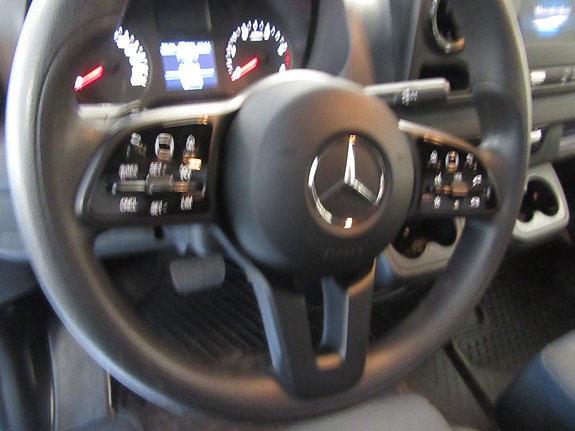 Mercedes-Benz Sprinter 315 11 of 19