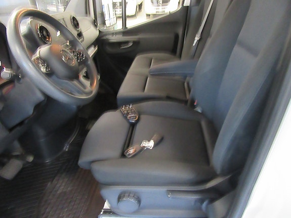 Mercedes-Benz Sprinter 315 14 of 19