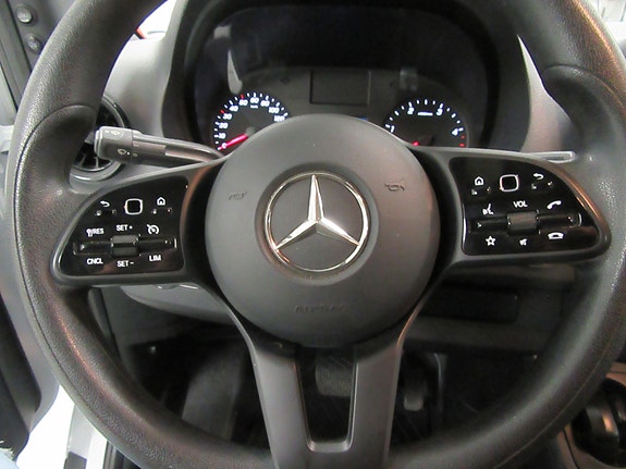 Mercedes-Benz Sprinter 315 14 of 23