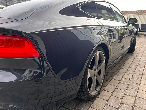 Audi A7 3 of 30