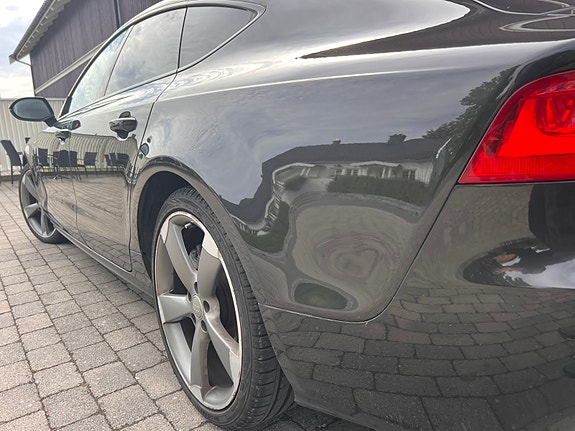 Audi A7 10 of 30