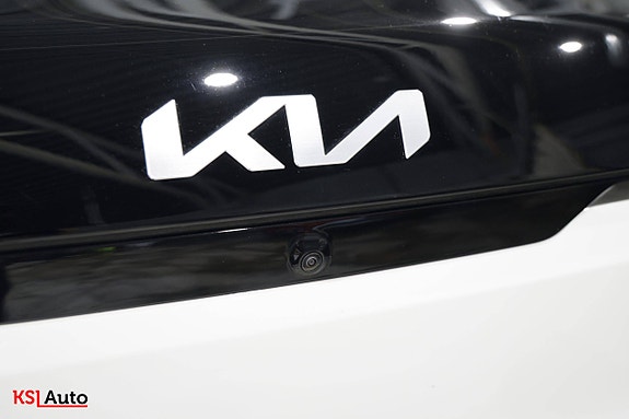 Kia PV5 15 of 30