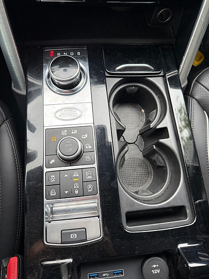 Land Rover Discovery 10 of 14