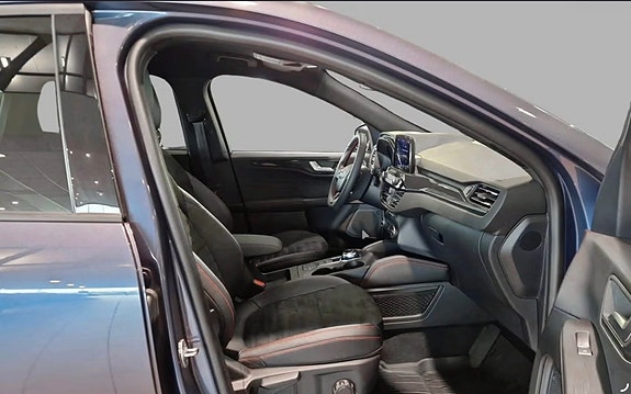 Ford Kuga 10 of 20