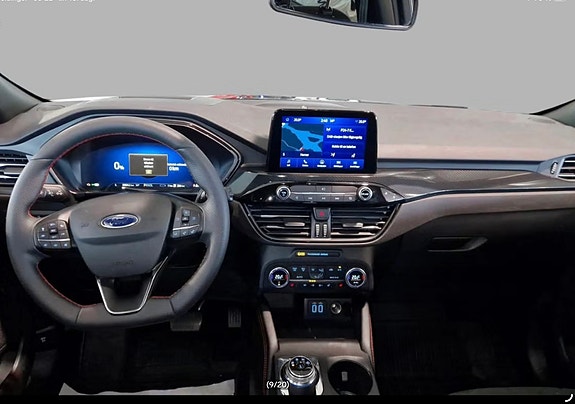 Ford Kuga 9 of 20