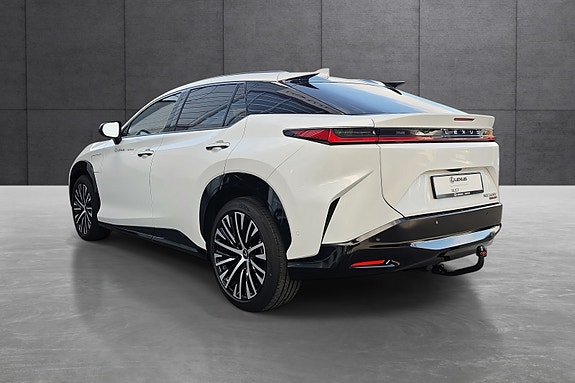 Lexus RZ500e 3 of 29