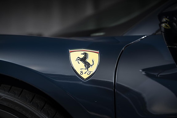 Ferrari 296 GTS 11 of 30