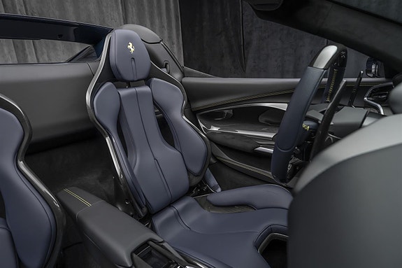 Ferrari 296 GTS 28 of 30