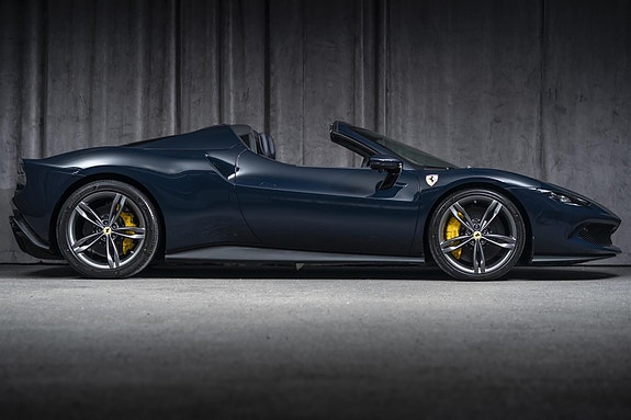 Ferrari 296 GTS 6 of 30