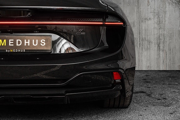Lotus Emeya 5 of 30