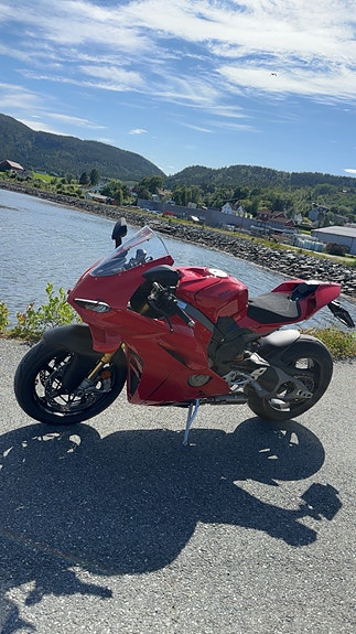 Ducati Panigale V4 S 12 of 12