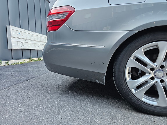 Mercedes-Benz E220 d 11 of 26