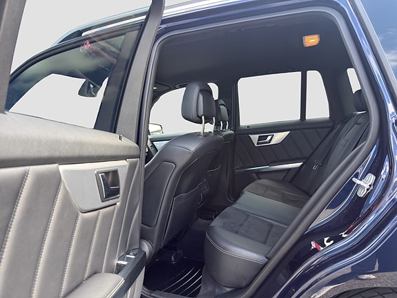 Mercedes-Benz GLK220 25 of 25