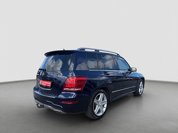 Mercedes-Benz GLK220 6 of 25