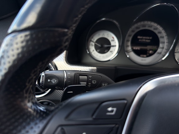 Mercedes-Benz GLK220 14 of 25