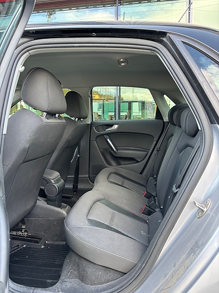 Audi A1 9 of 12