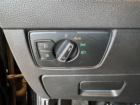 Volkswagen Passat 15 of 30