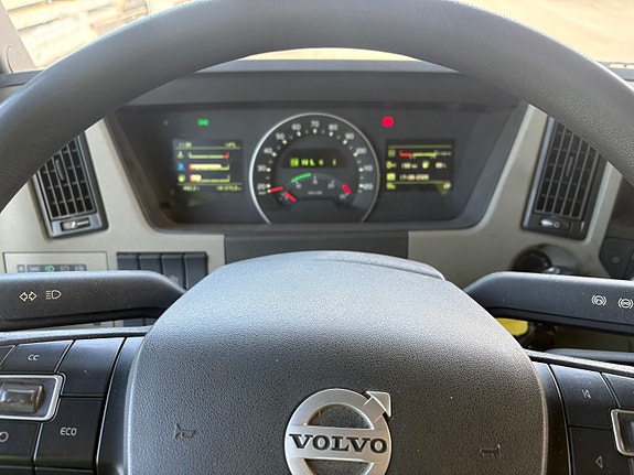 Volvo FM 500 9 of 12