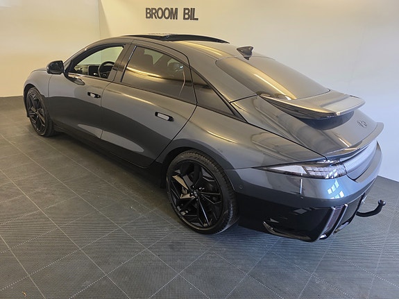 Hyundai Ioniq 6 5 of 30