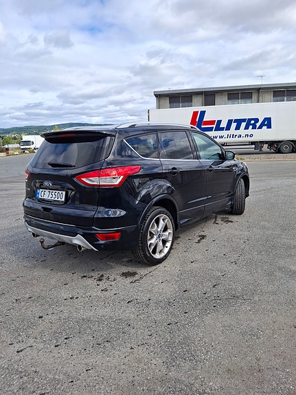 Ford Kuga 5 of 17
