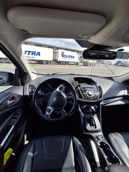 Ford Kuga 15 of 17