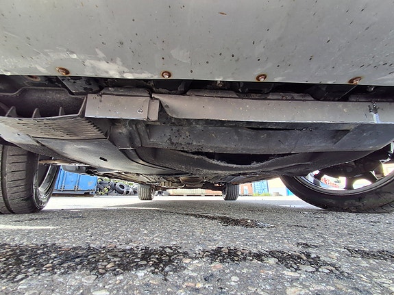 Ford Kuga 12 of 17