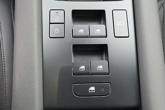 Hyundai Ioniq 6 27 of 30