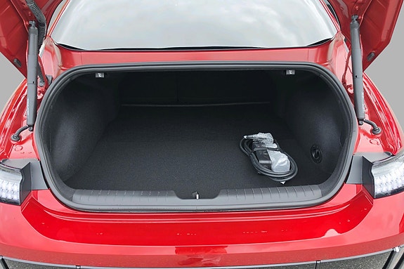 Hyundai Ioniq 6 19 of 30