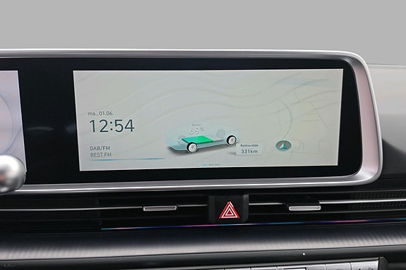 Hyundai Ioniq 6 30 of 30