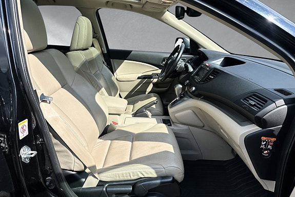 Honda CR-V 18 of 30