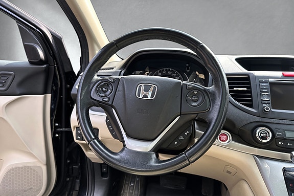 Honda CR-V 21 of 30