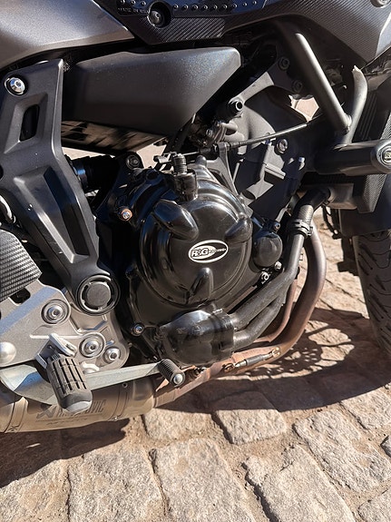 Yamaha MT-07 2 of 6