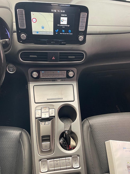 Hyundai Kona 14 of 30