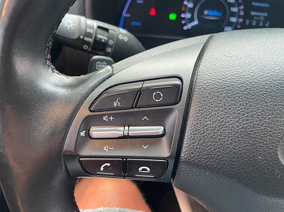 Hyundai Kona 28 of 30