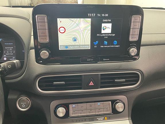 Hyundai Kona 16 of 30