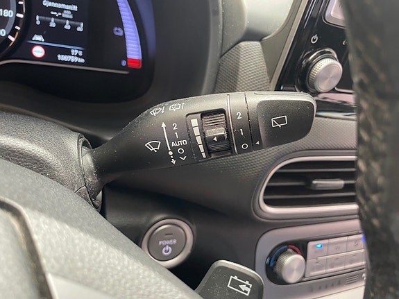 Hyundai Kona 25 of 30