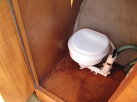 Draco Sun Cab VOLVO PENTA - Bilder av interiør 23 of 27