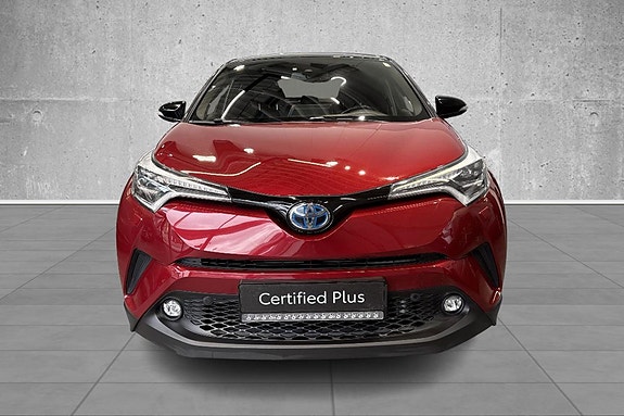 Toyota C-HR 8 of 20