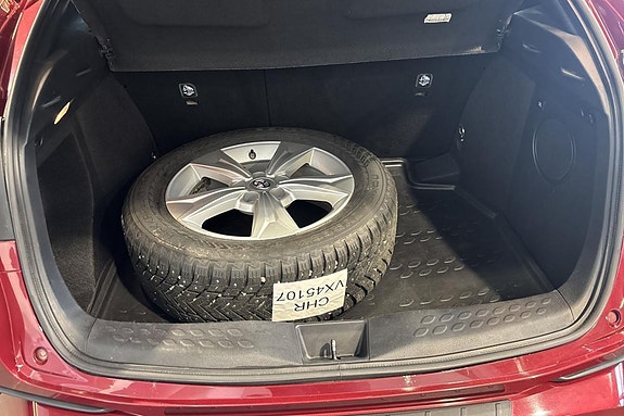 Toyota C-HR 18 of 20