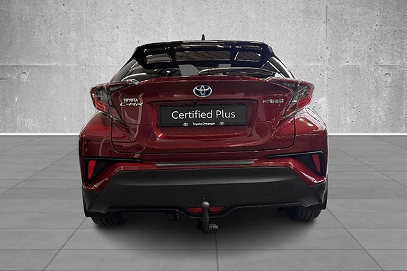 Toyota C-HR 4 of 20