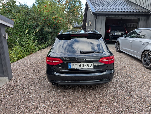 Audi A4 5 of 20