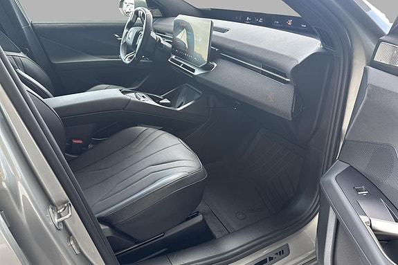 BMW iX3 16 of 30