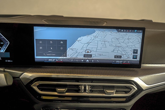 BMW i4 23 of 26