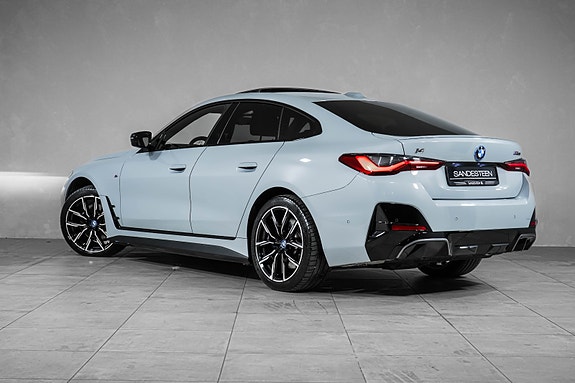 BMW i4 5 of 26
