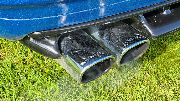 BMW 320i 6 of 30