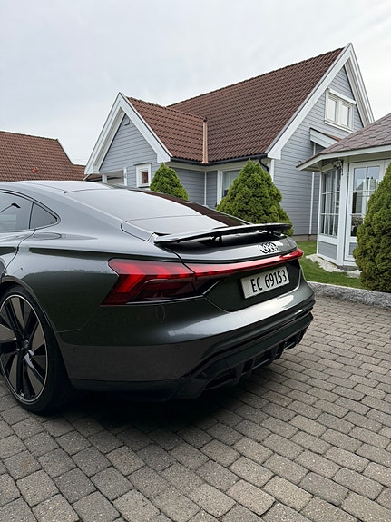 Audi e-tron GT 5 of 30