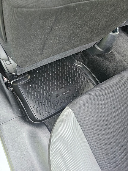 Peugeot 207 27 of 30