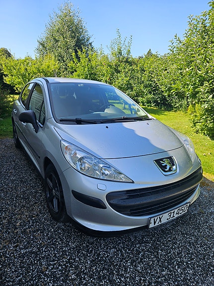 Peugeot 207 2 of 30